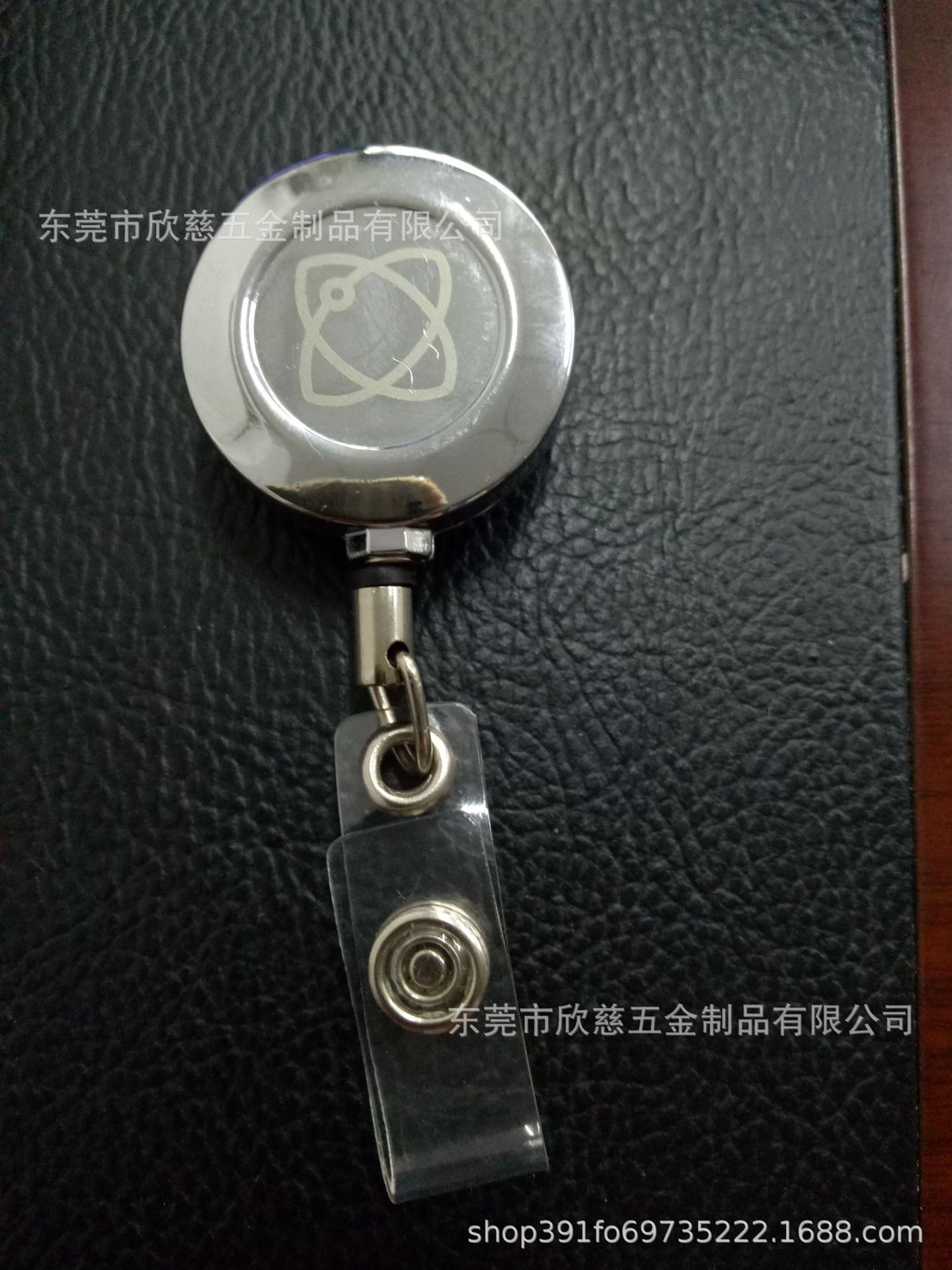 亚马逊AMAZON跨境热销4CM旋转皮带夹伸缩强力易拉扣易拉得钥匙扣详情26