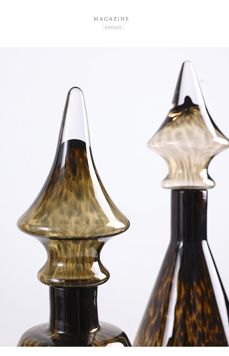 Amber leopard print glass soft furnishing design ornaments, flower vases, high-end home decoration, hotel soft furnishing ornaments pic 9