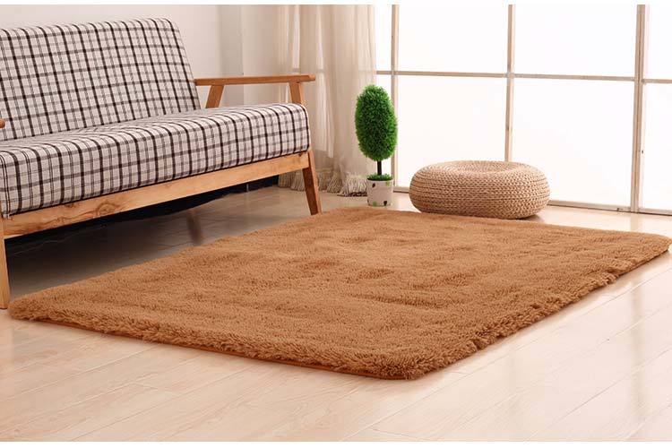 地毯,丝毛地毯,丝毛地毯地垫,客厅地毯地垫,卧室地毯地垫,茶几地毯地垫,床边地毯地垫,地毯易清理,现代简约地毯,简约羊毛地毯,丝毛床边地毯