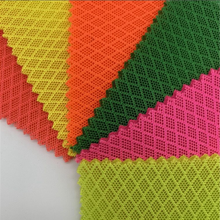 现货供应 特殊三明治网眼布 菱形透气夹层网眼布 箱包网 鞋材网布详情3
