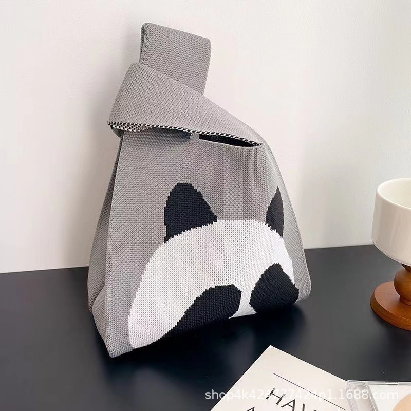 Bolso de panda lindo mujer de lana de punto bolsa de cubo versión japonesa y coreana 100 bolsos casuales bolsa de tote box lunch bag pic 7