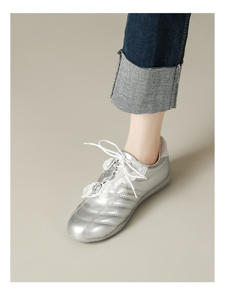 牛皮版2025春季新款银色斜带蕾丝边设计德训鞋舒适运动芭蕾舞女鞋详情19