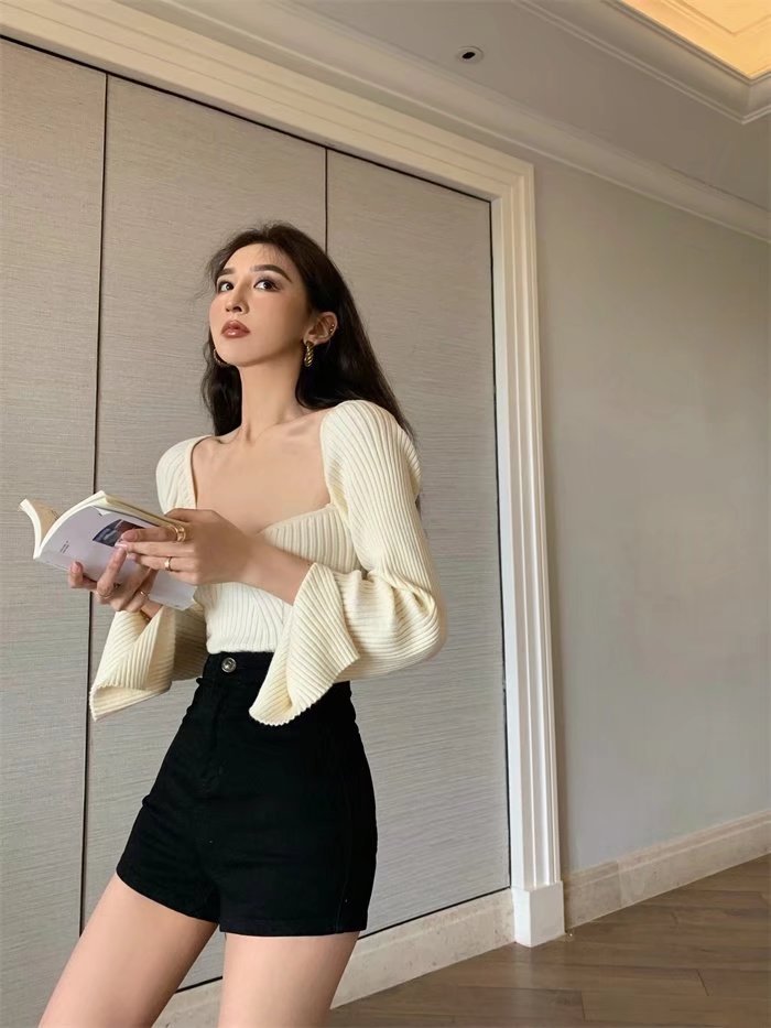 High-waisted denim shorts for women, slimming and form-fitting straight-leg pants, 2022 summer new solid color versatile casual pants pic 46