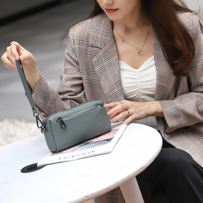 真皮女包2023新款头层牛皮单肩斜挎大容量贝壳女生手机拉链钱小包详情3