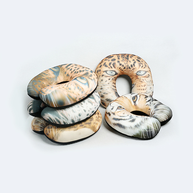Customized wholesale of 3D printed animal head leopard print neck pillows, foam particle U-shaped neck pillows, car neck pillows and midday rest pillows pic 3