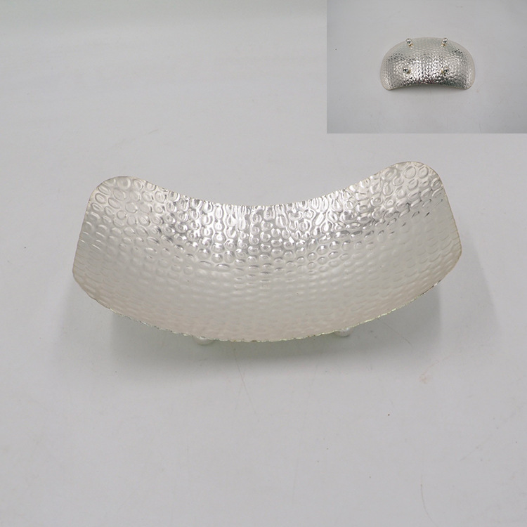 Export oval small boat-shaped iron plates, cake plates, snack plates, afternoon sweetheart plates, restaurant tableware, metal handicrafts pic 3