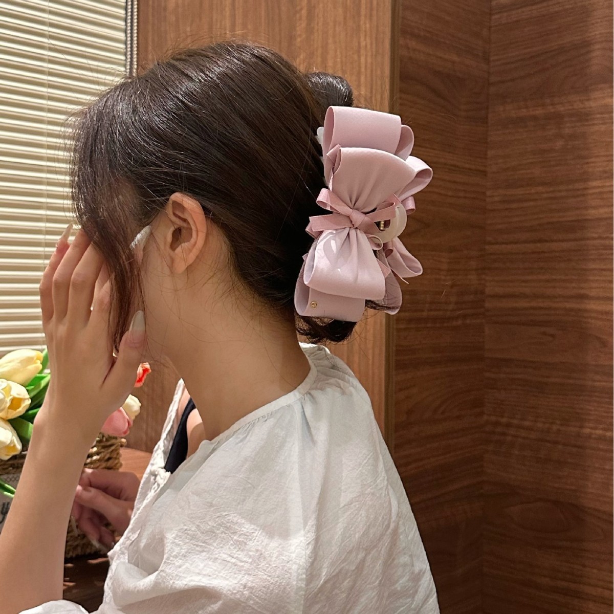The new head accessories of the national trend series, such as bow hair clips, high-end satin multi-layered ponytail clips, semi-tied hair clips and hair accessories pic 2