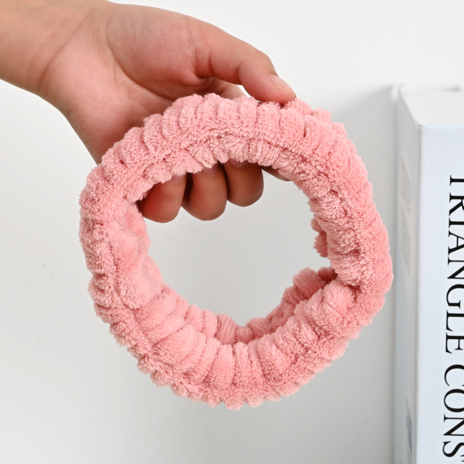 Bow face wash and hair band for girls wholesale solid color white matching makeup simple sweat-wiping wrist band flannel hair band pic 52