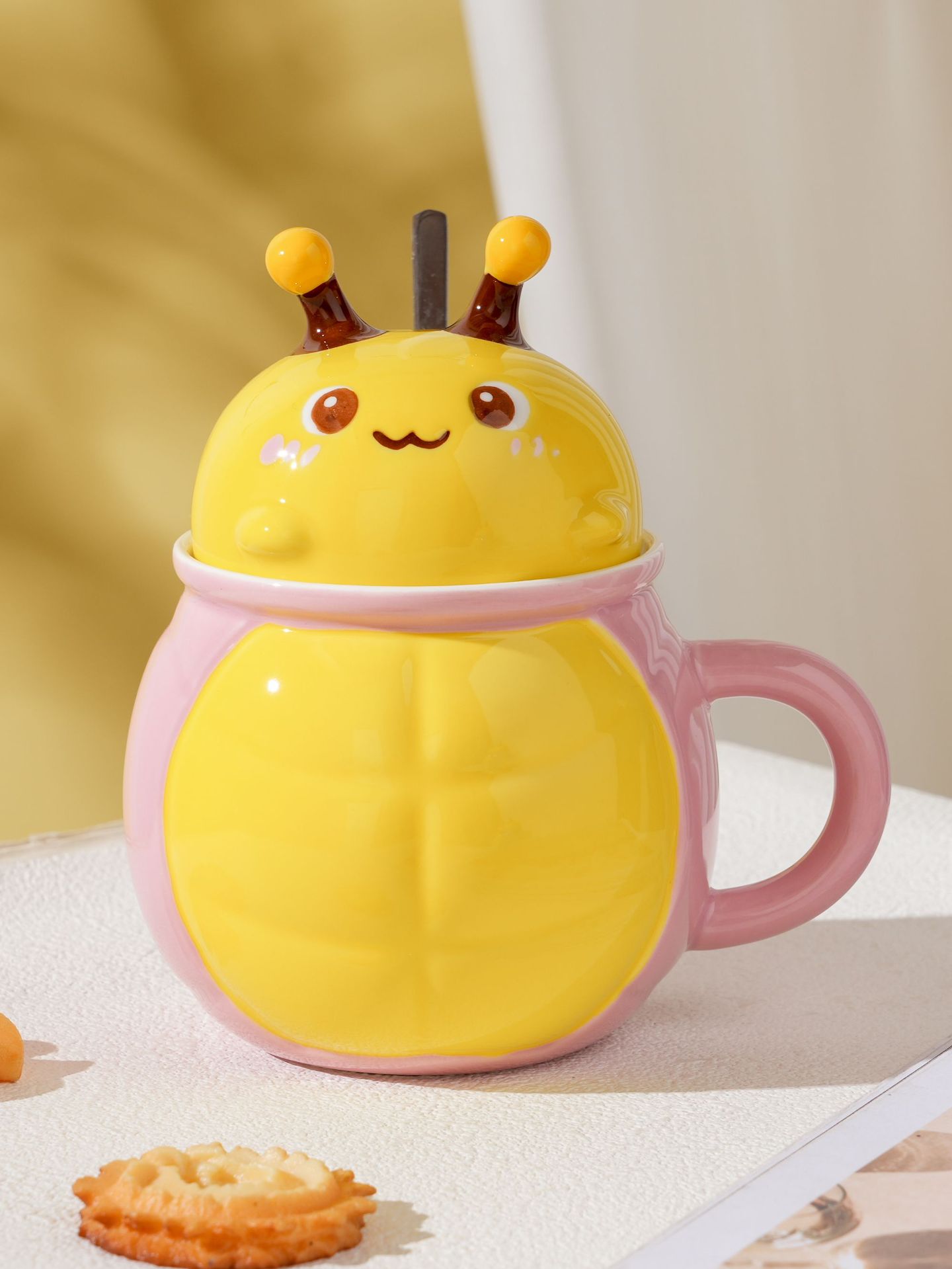 Cute and niche creative cartoon ceramic cups with LIDS for girls, funny birthday gifts for best friends, and high-quality appearance mugs pic 9