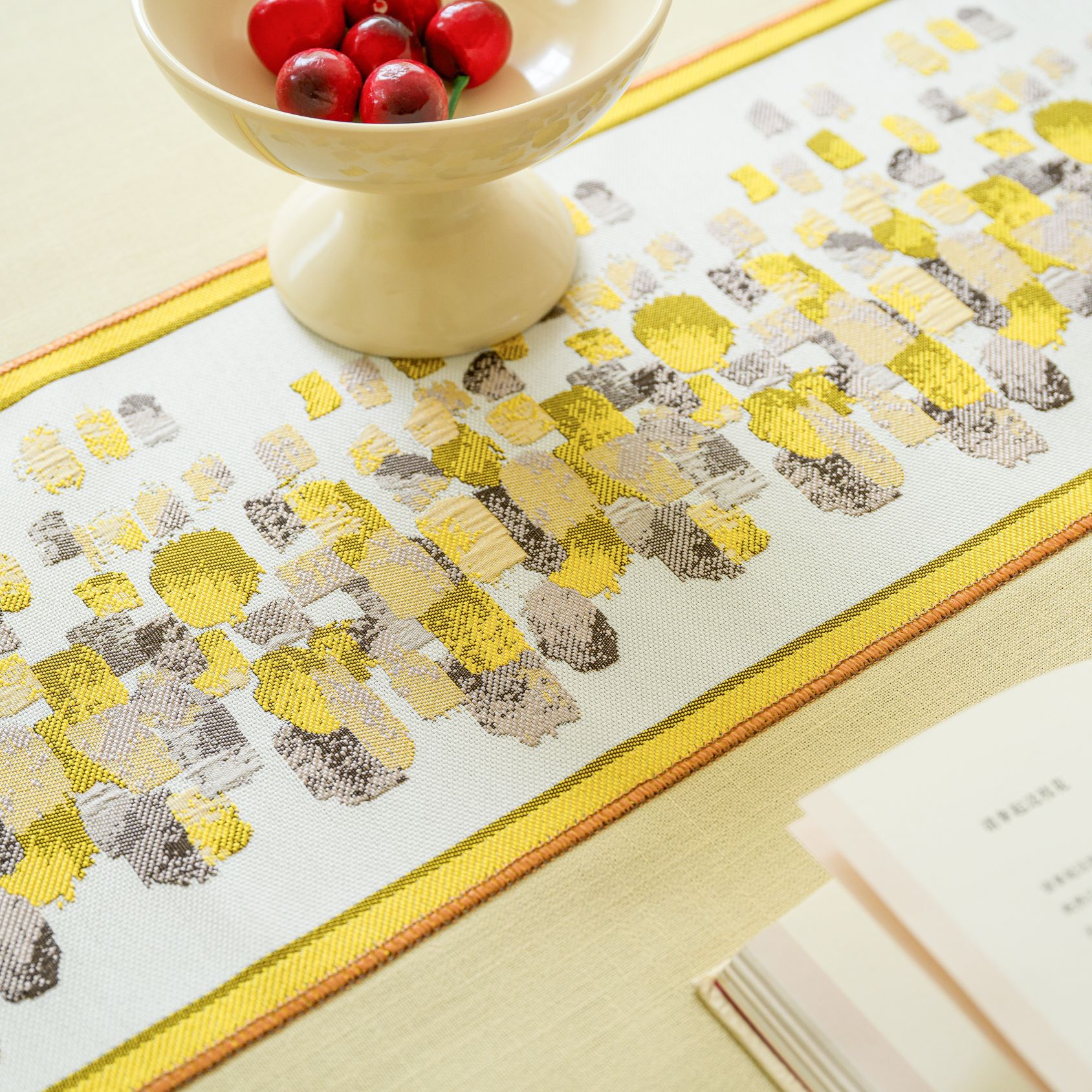 New Chinese-style embroidered tablecloth, cotton and linen solid color, Nordic light and fresh, rectangular for home use, with a sense of luxury pic 25