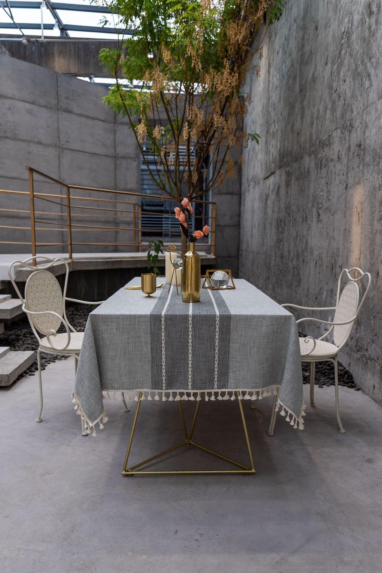 Cross-border home textile cotton and linen embroidered tablecloth, party dust-proof, Christmas festival, kitchen, banquet and gathering bestseller tablecloth pic 21
