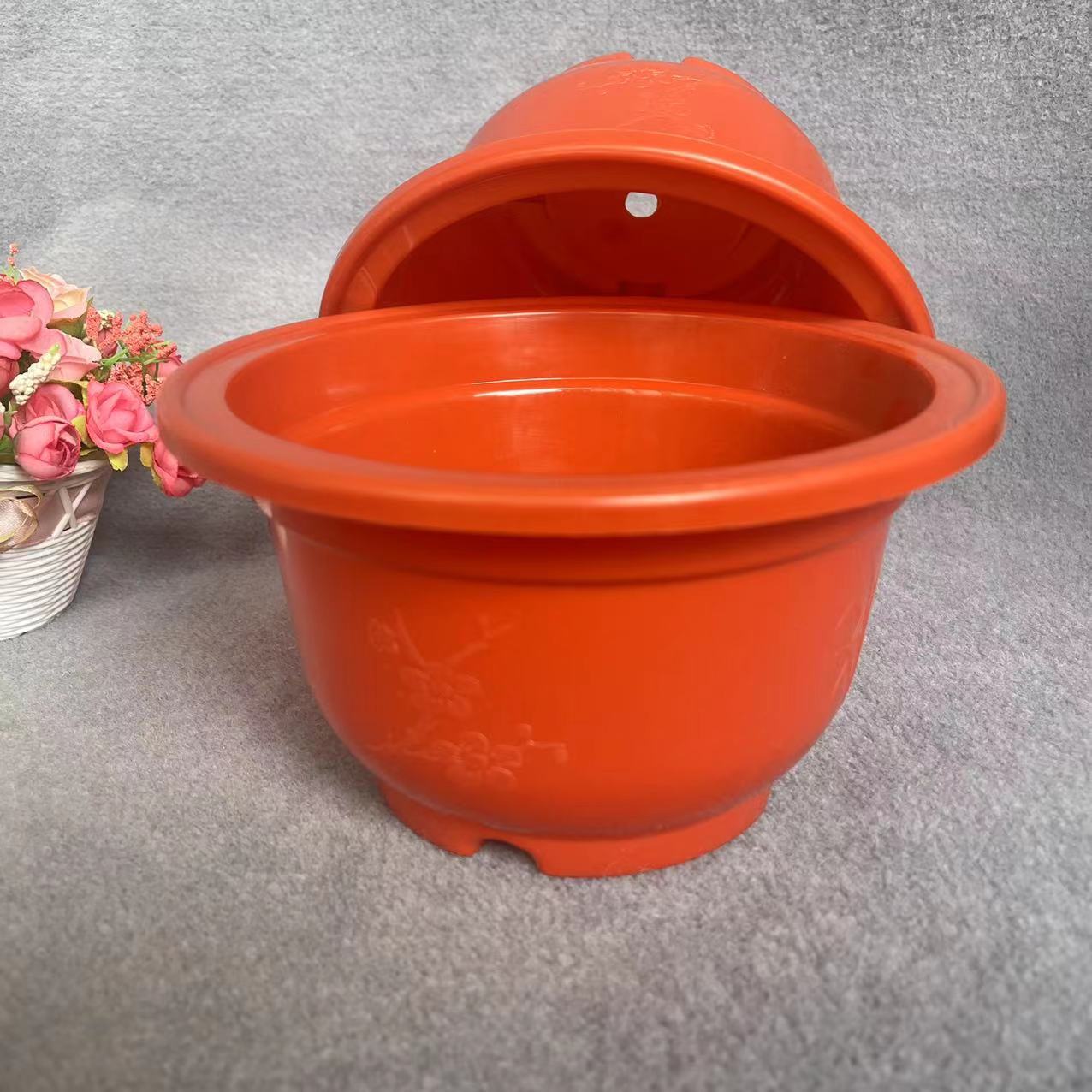 Wholesale of medium-sized plastic flowerpots, medium-sized green ivy and succulent planting seedlings, and thickened ceramic flowerpots pic 4