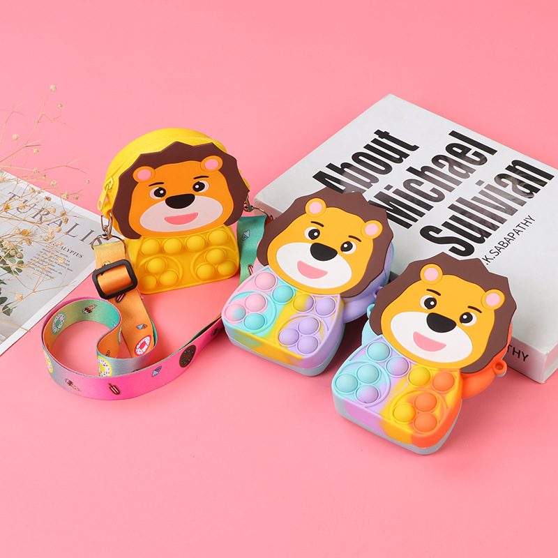 跨境灭鼠先锋硅胶包包卡通独角兽单肩斜跨硅胶包解压硅胶零钱包详情23