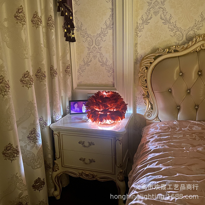 USB charging feather table lamp for bedroom, simple, modern and creative Nordic style, warm and romantic wedding bedside lamp pic 21