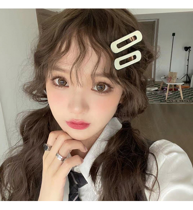 High-end style hair clips for women, summer bangs clips, duckbill clips, internet-famous seamless hair clips, side checkerboard clips, headwear pic 14