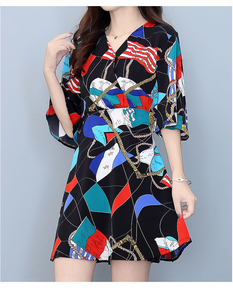 夏季套装女式潮流时尚连衣裙短裤两件套碎花雪纺显瘦遮肉薄款套装详情16