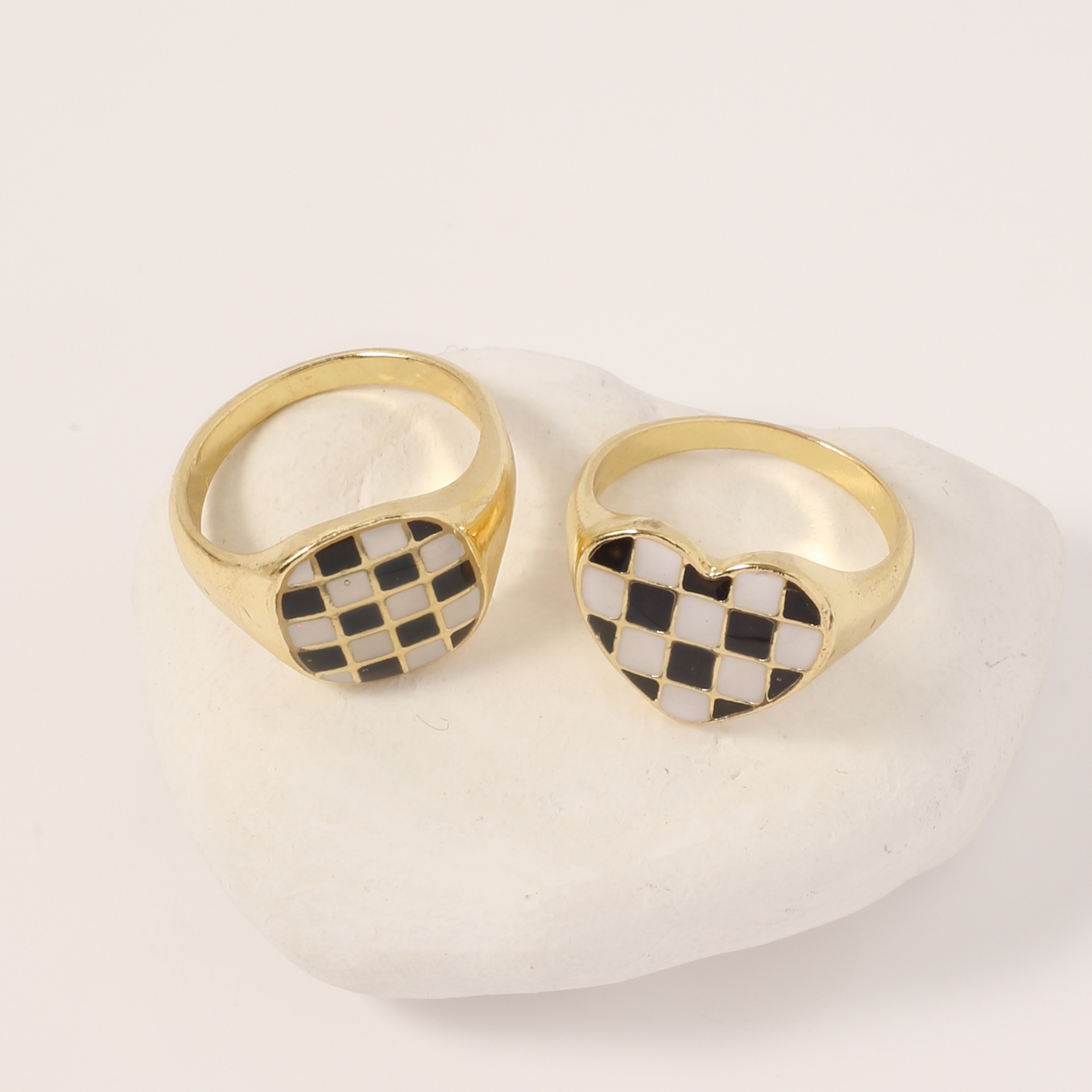 A niche checkerboard pattern ring for women with a Faoulang design sense, an oil-dripping and personalized open ring for men, factory direct sales pic 2