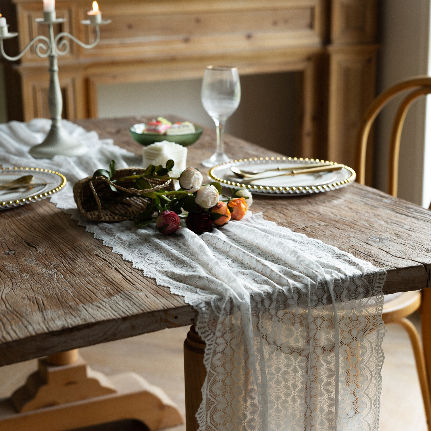 Lace table flag, American retro tablecloth, TV cabinet cover, home Chinese trend decoration bed flag, dressing table scarf, cross-border manufacturer pic 7