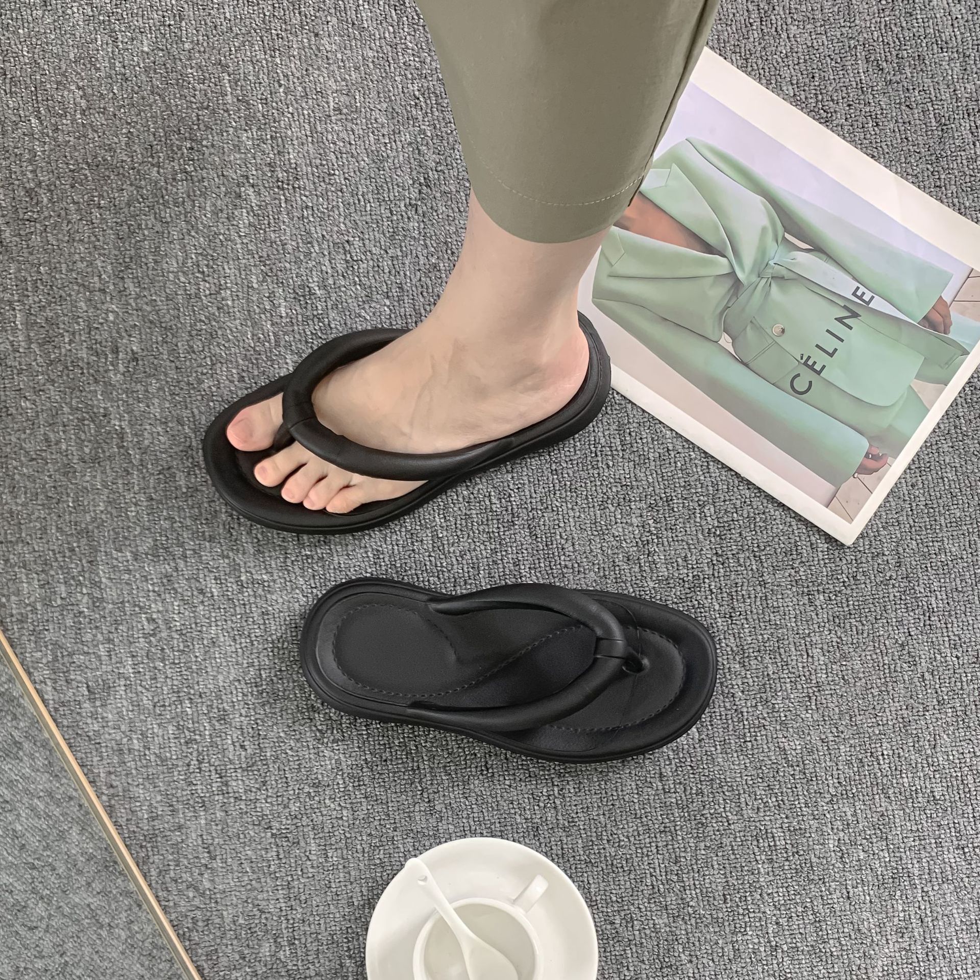 EVA新款人字拖夏季ins糖果色家用浴室洗澡软底夹脚外穿凉拖鞋批发详情9