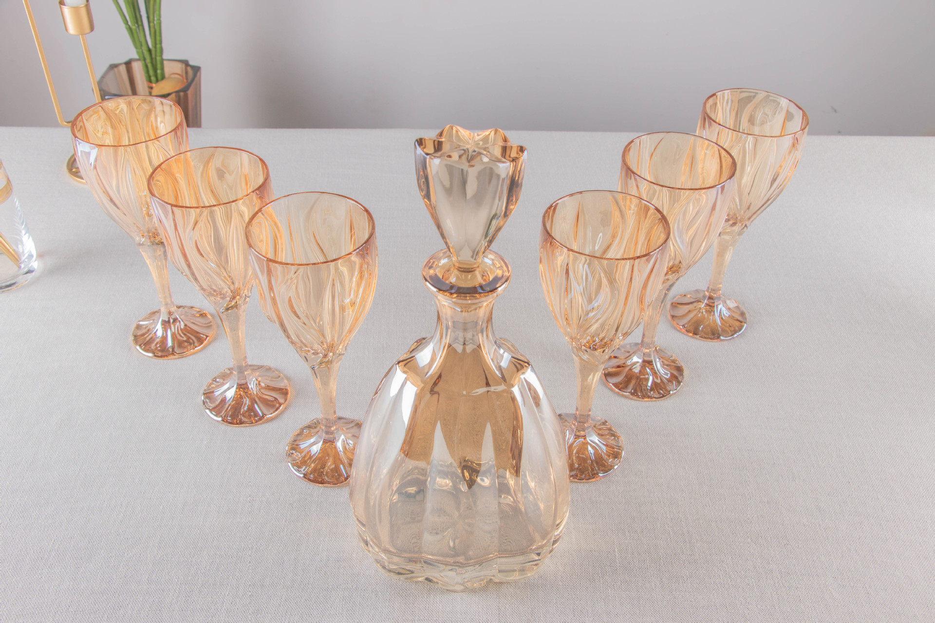 Clear crystal goblet colored champagne Transparent crystal glass Wine set Dazzling European wine Goblet wine set pic 8