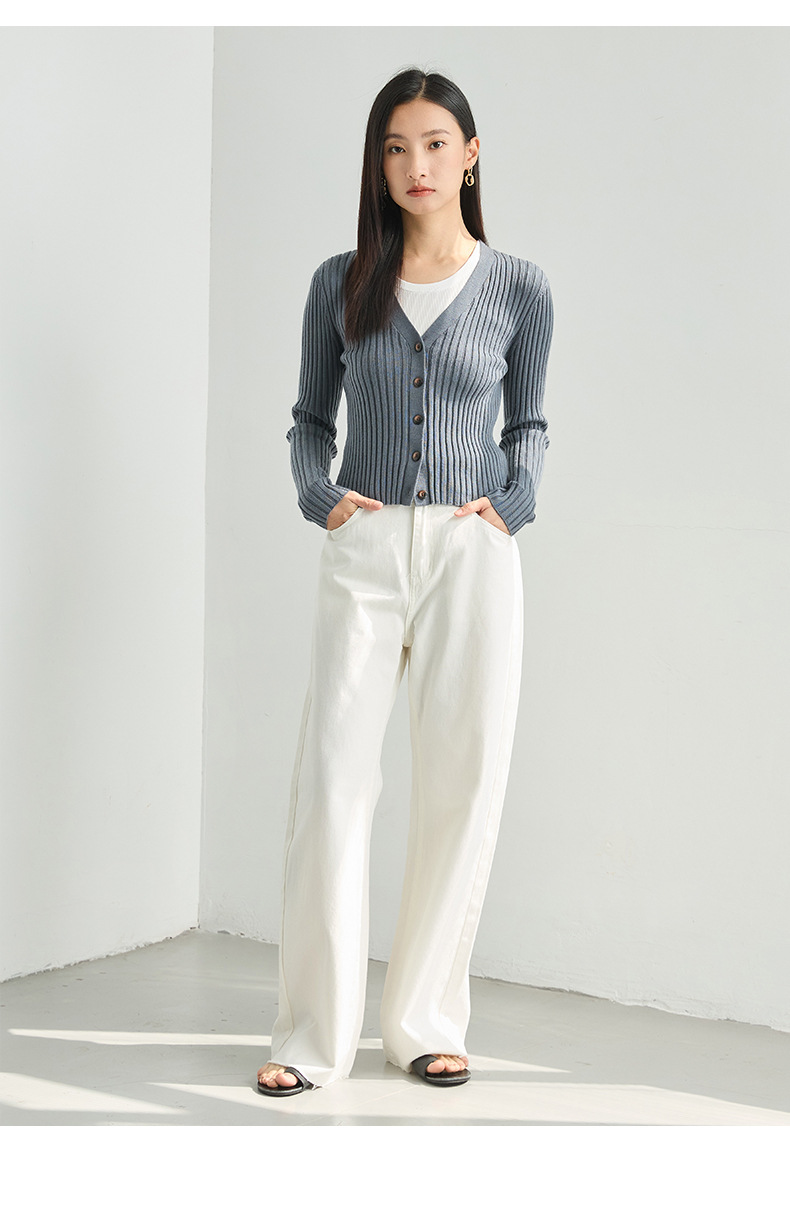 2024 Early Spring new collection: 15-stitch seamless texture all-wool knitted sweater, slim V-neck, soft and smooth, zero pressure thin cardigan pic 17