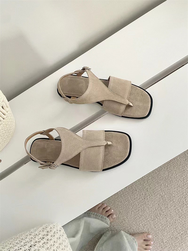 小众设计感真皮平底凉鞋女2024夏新款复古百搭扣带夹脚罗马沙滩鞋详情18