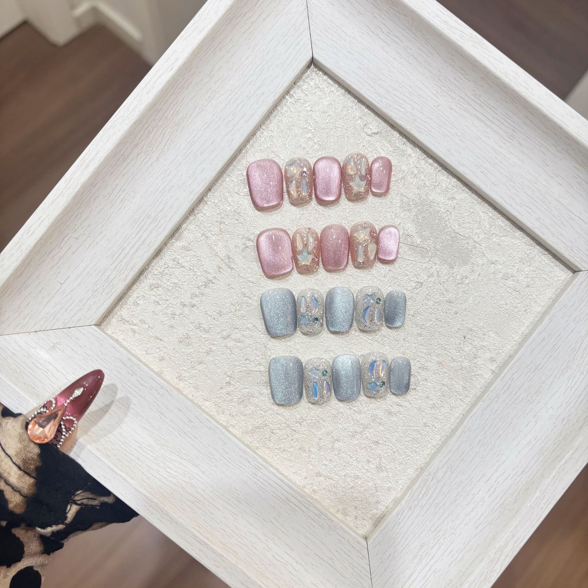 Jx春季清新新款穿戴甲片高级感纯手工制作美甲贴海洋密语粉桃芝士详情9