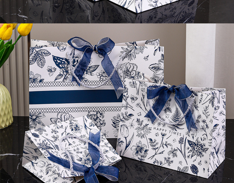 Factory direct sales of white cardstock Mid-Autumn Festival gift bags, extra-large size, birthday hand-held bags for clothing stores as souvenirs pic 8