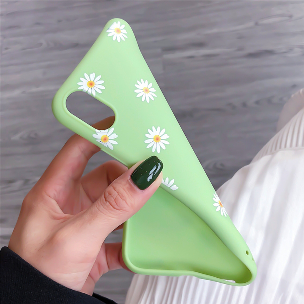 适用于苹果IP15彩色菊花tpu手机壳14pro MAX小雏菊浮雕彩绘软壳详情3