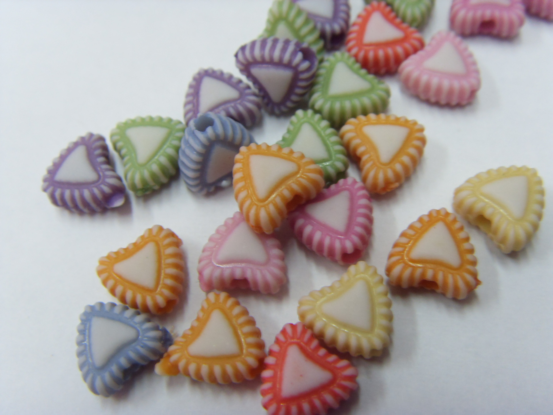 Factory wholesale DIY acrylic imitation jelly color imitation pearl clothing accessories, electroplated beads, antique beads pic 10