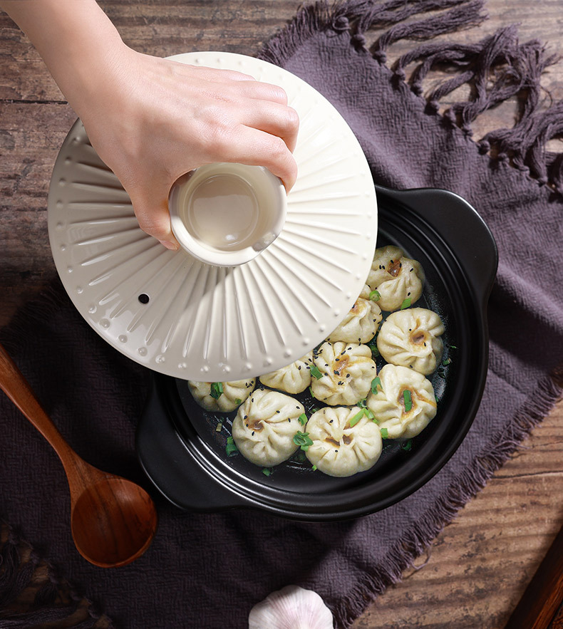 Astronaut pattern clay pot stew pot, household open flame stew pot for making soup, special cartoon starry sky ceramic clay pot for gas stove pic 4