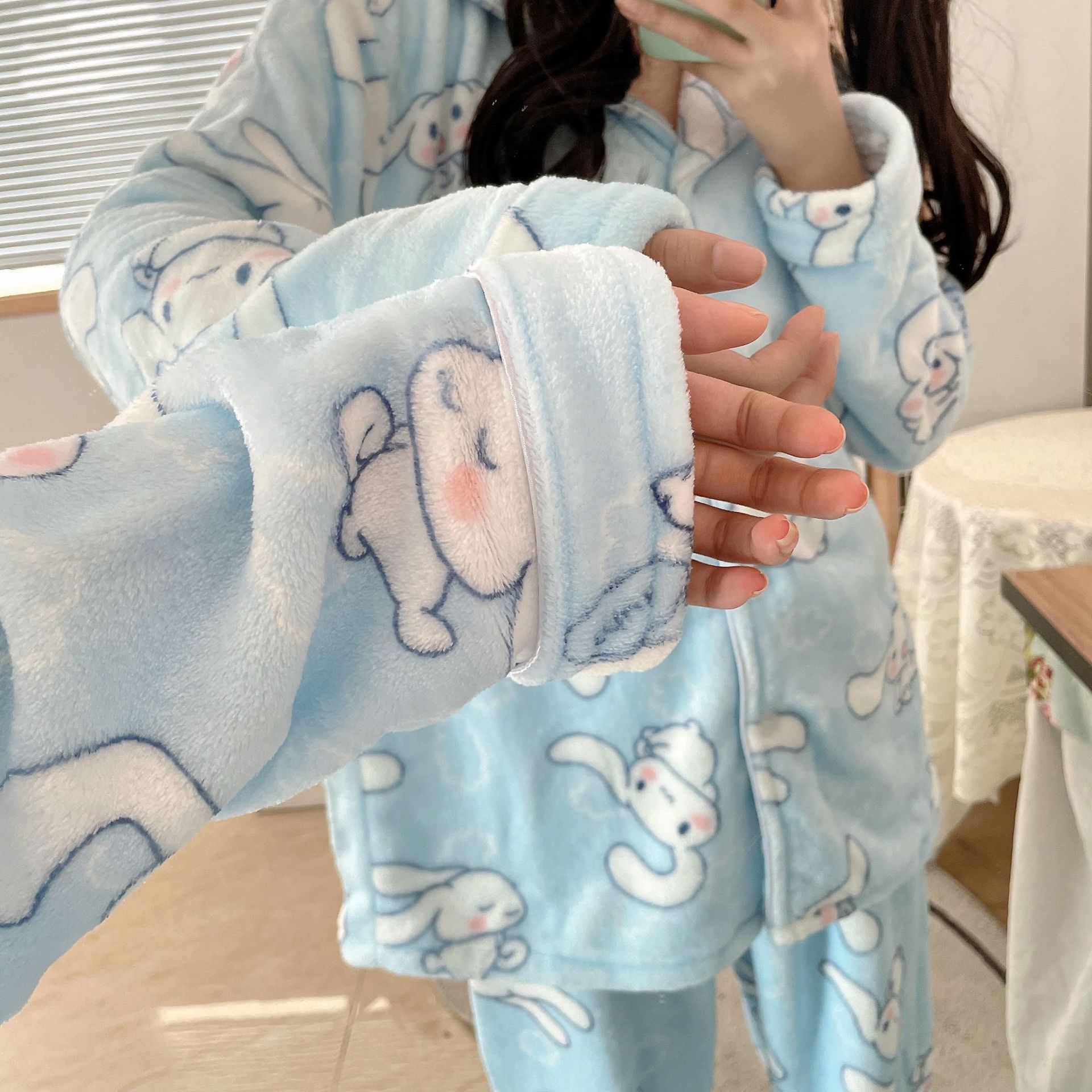 冬季法兰绒女士睡衣翻领开衫长袖长裤少女卡通可爱保暖家居服套装详情40