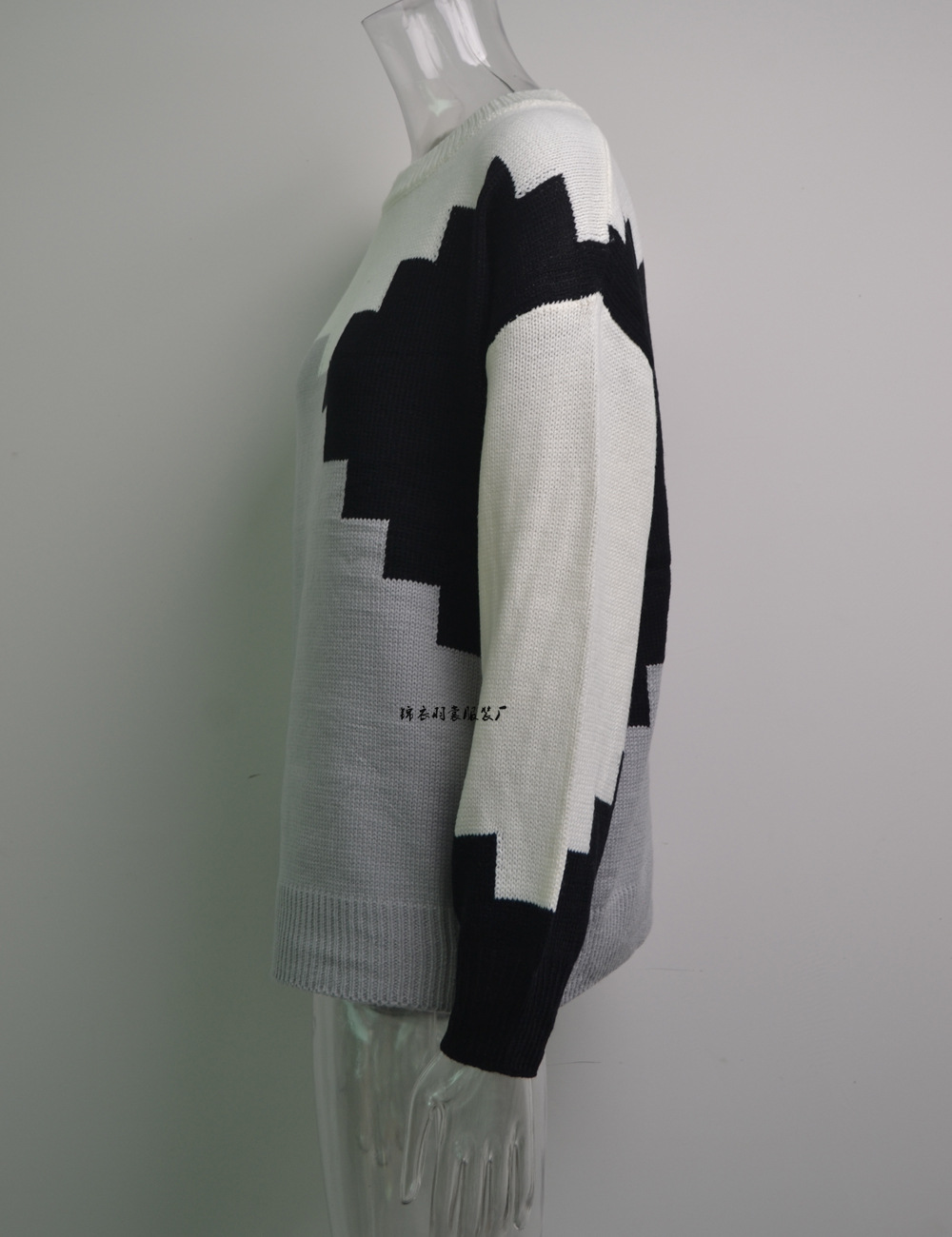 New Spring collection for 2025: European and American foreign trade fashion and individuality, patchwork round neck, large size loose knitted sweater, long-sleeved sweater for women pic 30