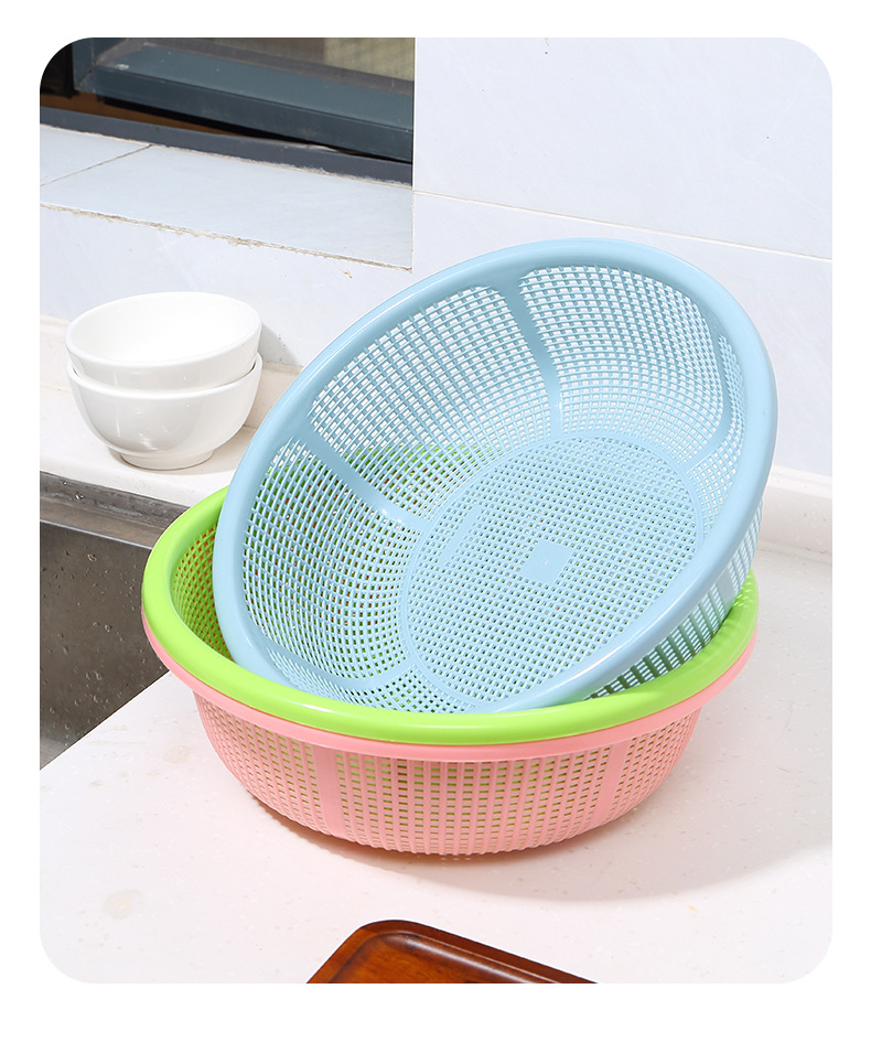 Plastic baskets, household draining blue thickened vegetable washing sieves, fruit baskets, vegetable washing baskets, strawberry basins manufacturer wholesale pic 16