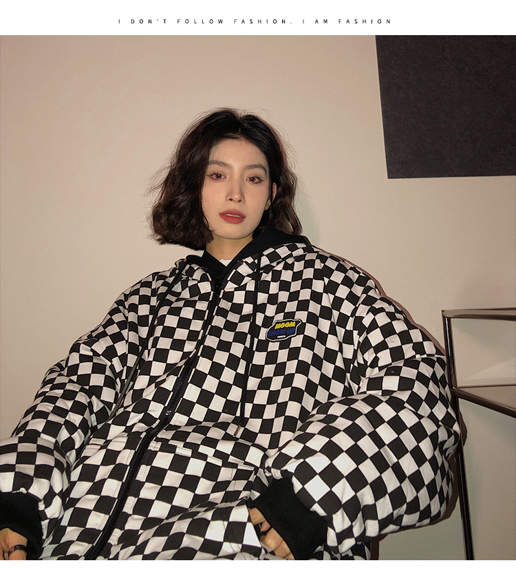 A woman wearing a cardigan with a hood on both sides in a loose pink, niche design with a checkered pattern is particularly stylish pic 15