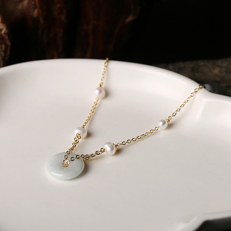 Original handcrafted 14k gold-encrusted pearl Hetian jade pendant, retro necklace, jade peace clasp, collarbone chain, elegant style pic 10