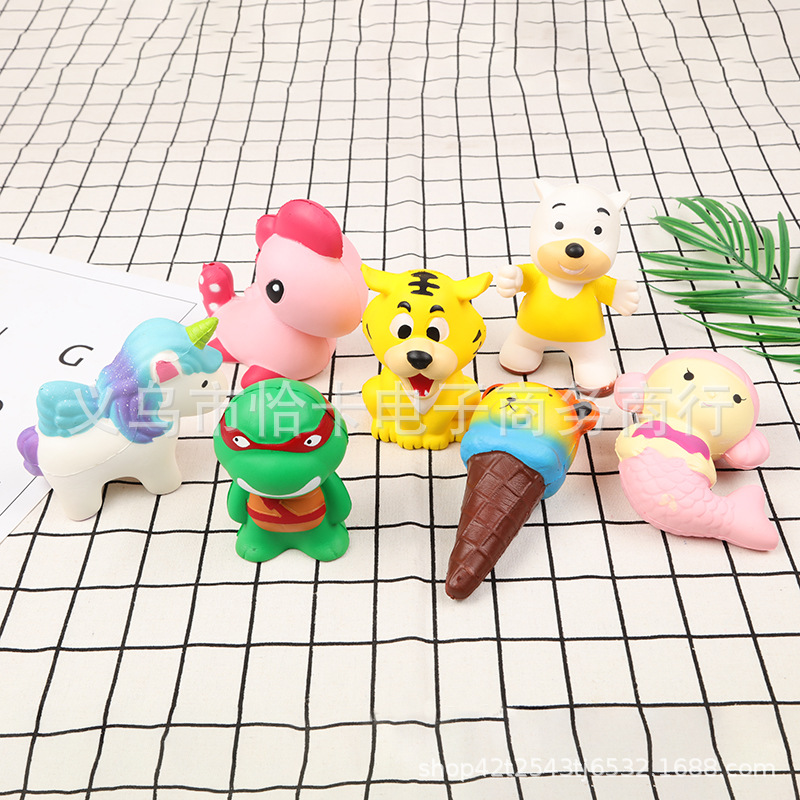 Simulated food pu slow-rebound animal slow-rebound toy squishy slow-rebound eco-friendly watermelon bread banana pic 1