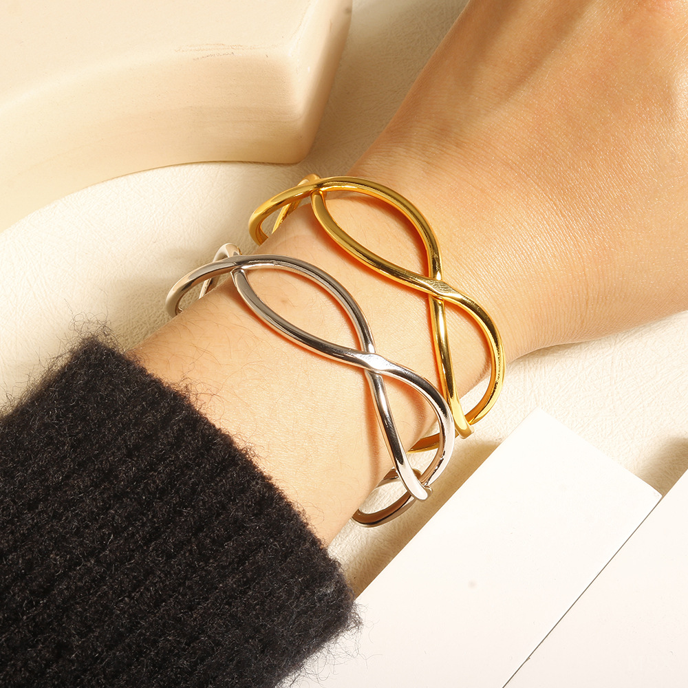 Simple oval cross-opening bracelet, European and American style trendy wristband, personalized and fashionable stainless steel jewelry wholesale for women pic 9