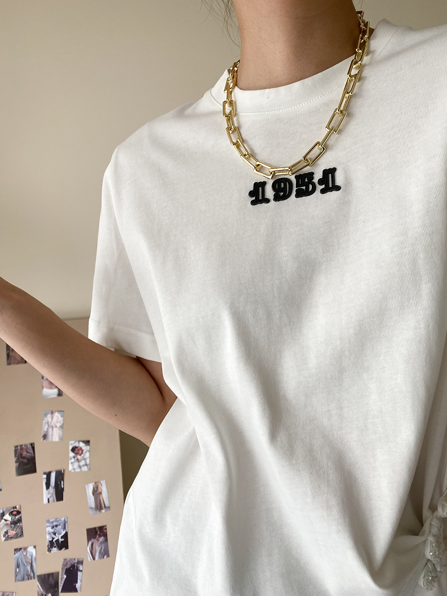 Sinan guoji plato hebilla bifón caída hombro manga camiseta mujer moda cool sentido de diseño verano 2022 nuevo SN1425 pic 43