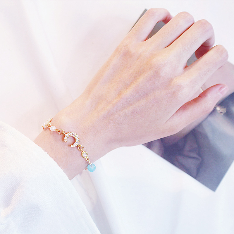 Korean version exquisite crystal bracelet, sweet and girlish heart, star and moon marble bracelet, fresh and delicate strawberry crystal jewelry pic 11