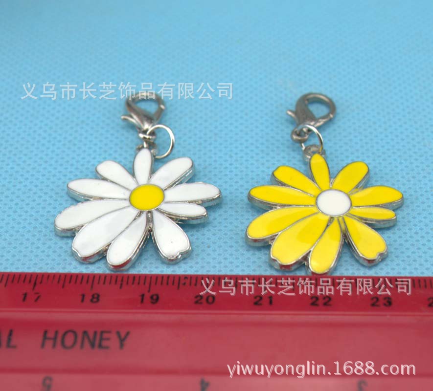 Pet zinc alloy bone pendants, exquisite and elegant pet dog tags, outdoor anti-loss pet store cat tags wholesale pic 22