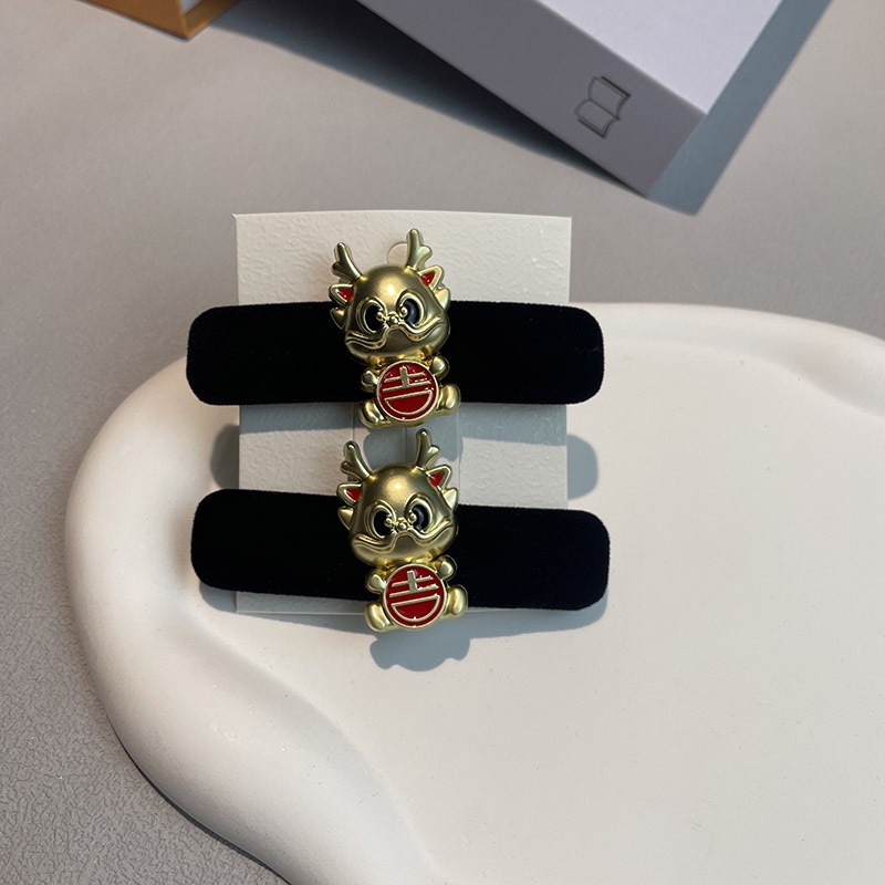 新年喜庆红色生肖龙丝绒发夹女秋冬新款网红bb夹发卡侧边刘海碎发详情8