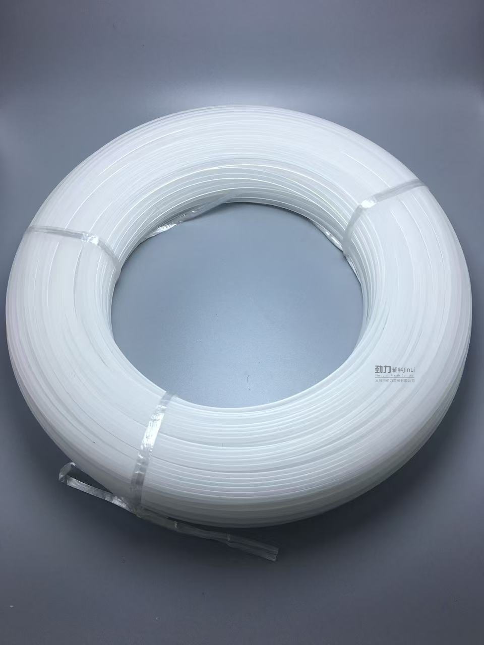 工厂直供婚纱定型鱼骨 塑料束身胶骨条 服饰支撑骨架侧骨透明胶条详情7