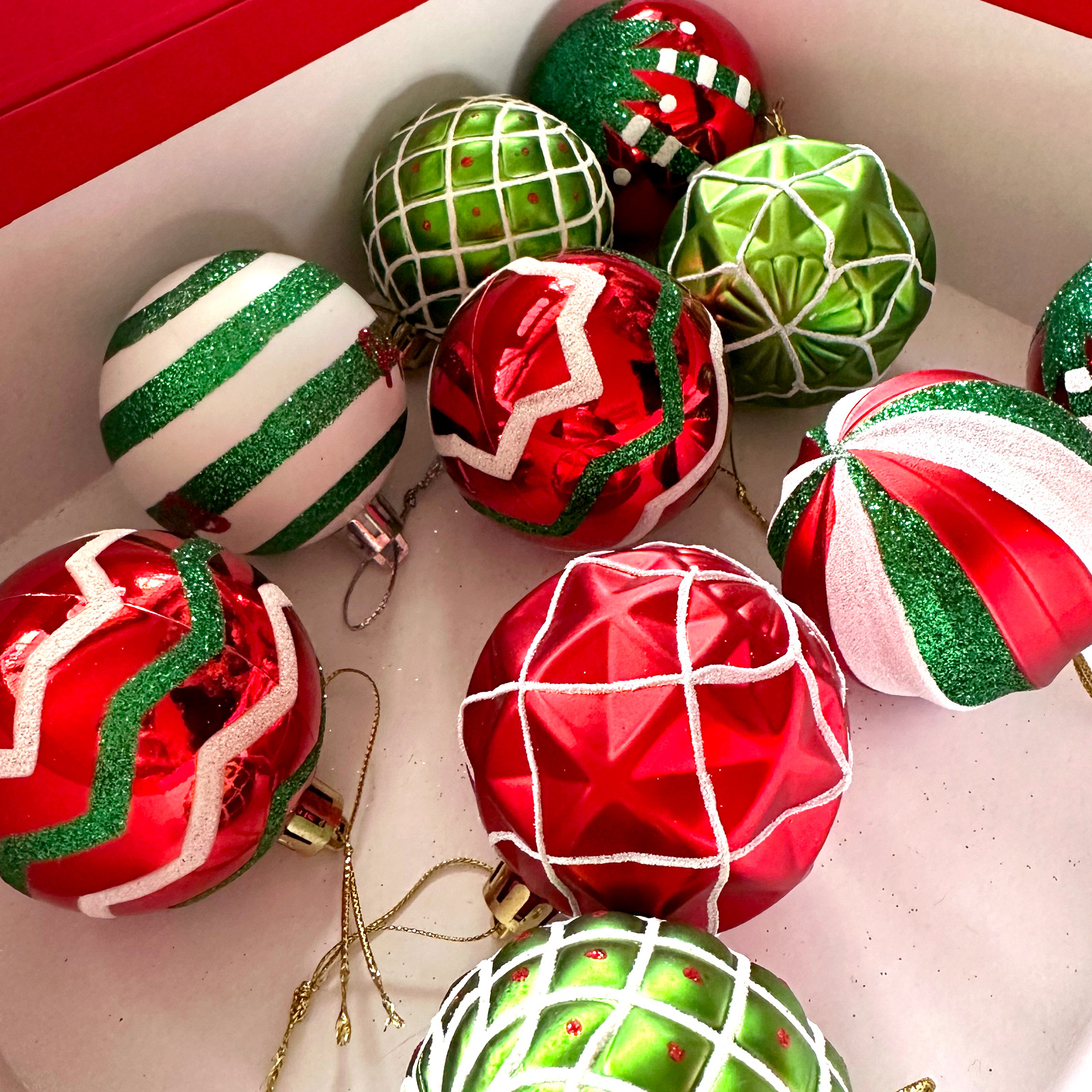 Temu/SHEIN Christmas decorations: Electroplated deer plastic balls, painted Christmas ball sets, Christmas tree pendants pic 30