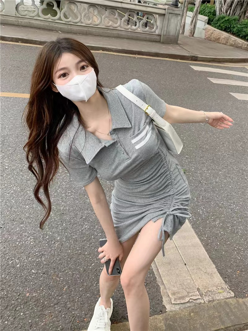 French-style, pure and sweet, petite, pure and sensual, hot girl, gentle style, high-end, hip-hugging, polo collar dress for women in summer pic 9