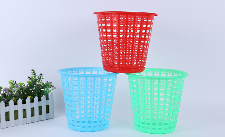 Factory direct sales of cleaning and storage plastic trash cans, multi-color pp material office wastebaskets, household hollow trash cans pic 8