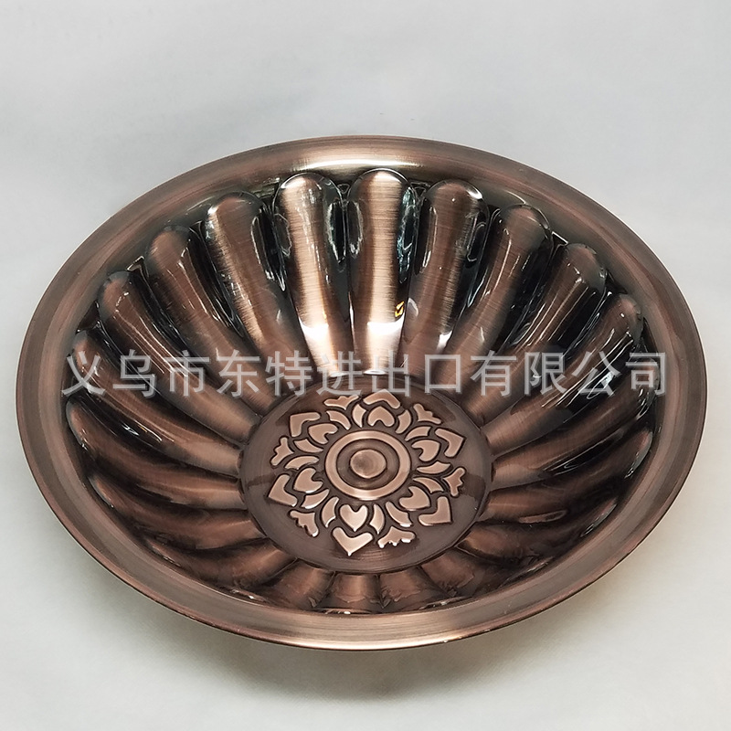 Factory direct sales of stainless steel elegant flower plates, bronze pressed flower plates, household fruit and snack flower plates pic 6