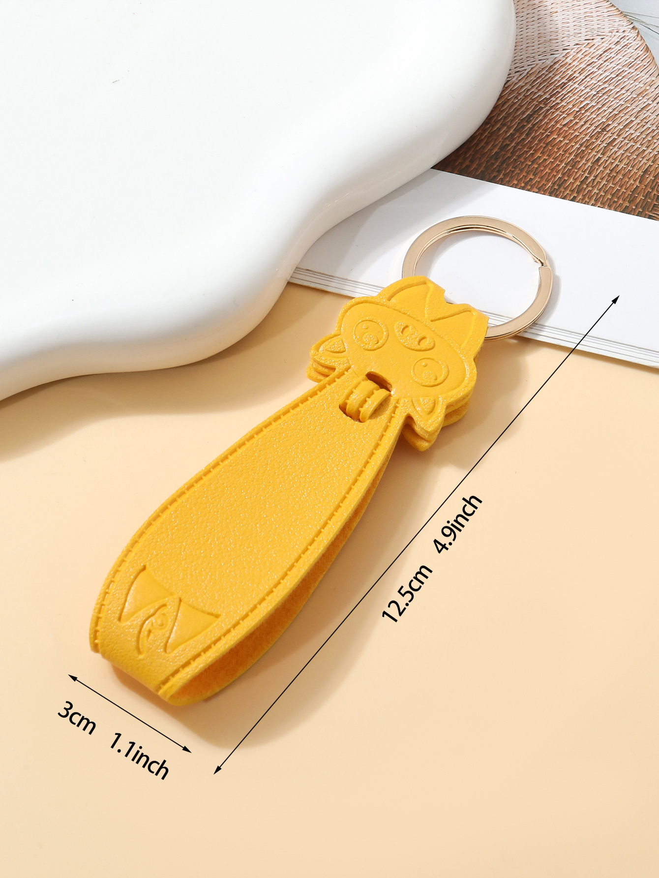 PU皮革小猪钥匙扣创意简约钥匙链男女汽车皮质通用金属挂件详情4