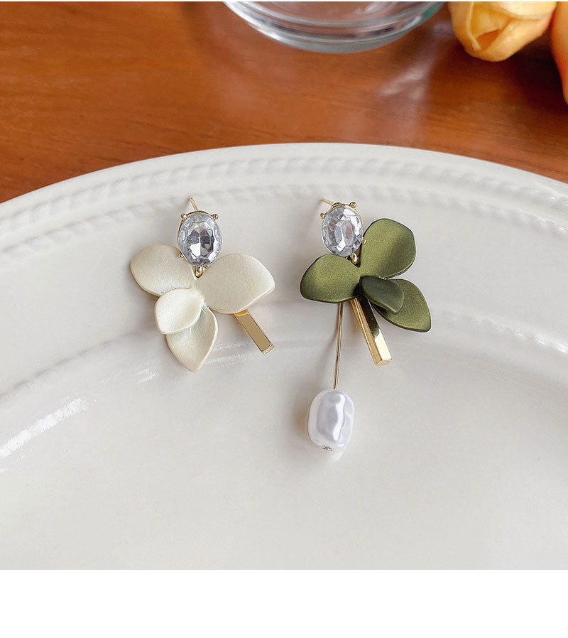 不对称绿色花瓣耳环高级感百搭复古珍珠耳坠女925银针耳饰品批发详情15