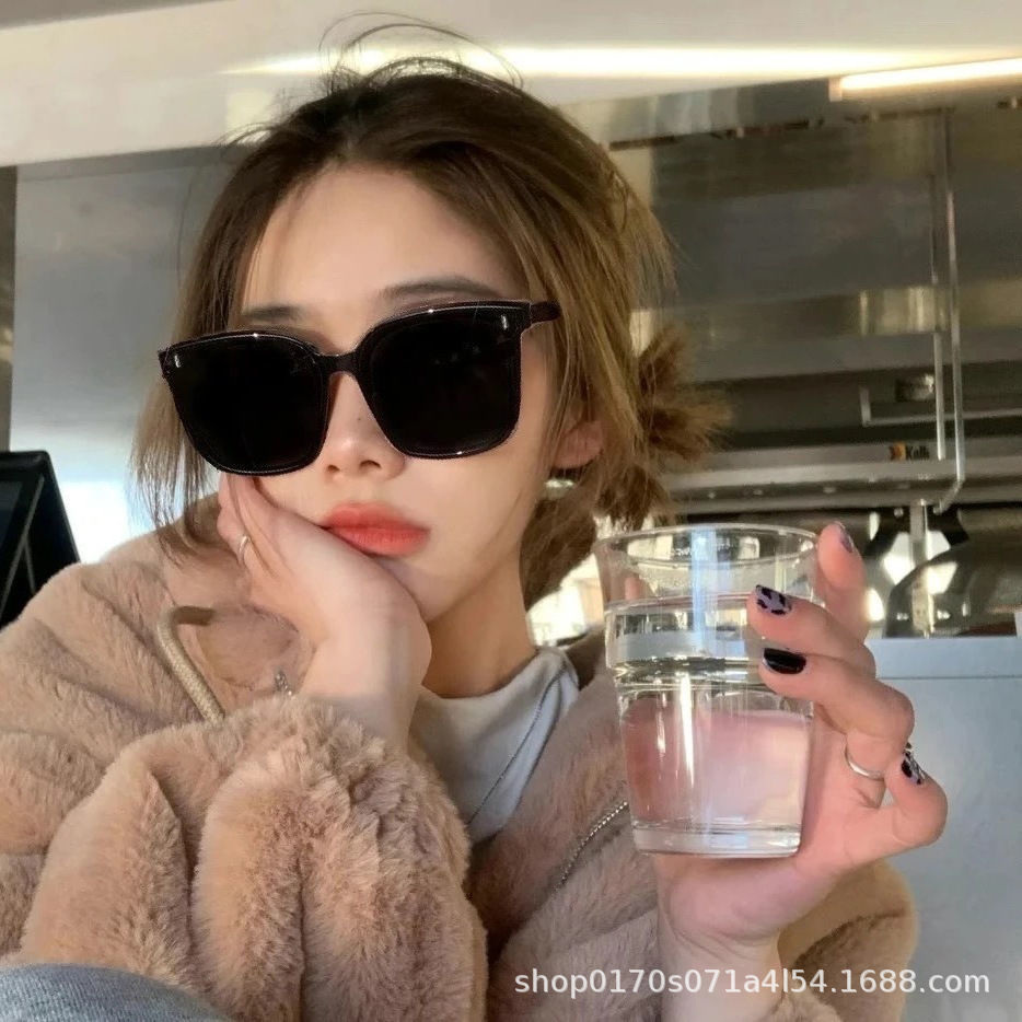 G brand sunglasses for women - vertical rice nail style, Korean version, slimming for big faces, UV protection, the same style as Instagram round face Internet celebrities pic 14